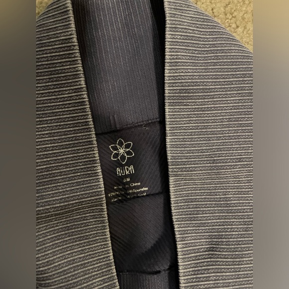 navy leggings - Picture 2 of 3